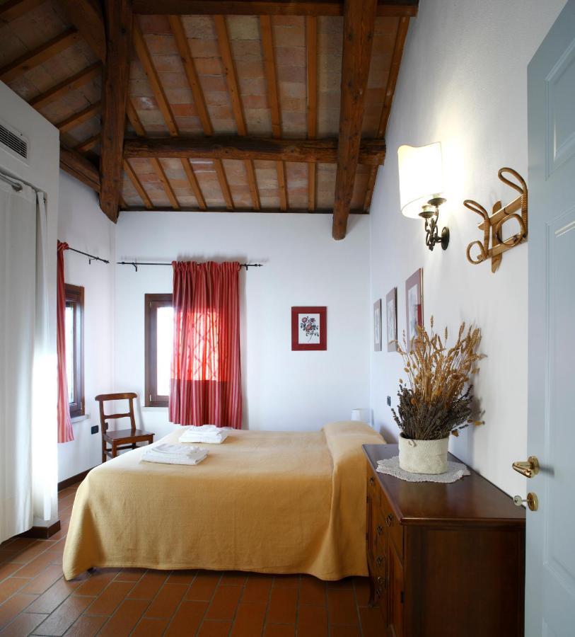 Agriturismo Tenuta La Pila Villa Villa Bartolomea Buitenkant foto